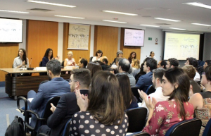 Read more about the article Mulheres e o direito à água: debate reúne Ministério Público e sociedade civil