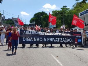Read more about the article Stiu-AL vai pedir cancelamento de audiência pública sobre a privatização da CEAL