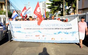 Read more about the article Caminhada da Água leva centenas às ruas de Aracaju