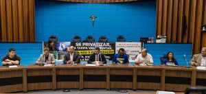 Read more about the article Durante audiência pública, sindicato alerta para aumento de tarifas em caso de privatizações da MS Gás e Eletrosul