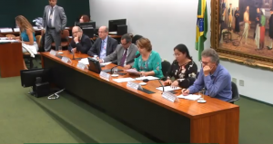 Read more about the article Em audiência na Câmara, deputados se juntam aos eletricitários na crítica à proposta de privatização da Eletrobras