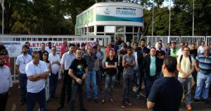 Read more about the article Em greve: eletricitários seguem firmes na luta contra a privatização da Eletrobras
