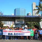 Trabalhadores (as) da Embasa fazem manifestação contra medida que privatiza a água
