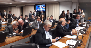 Read more about the article Aliados de Temer e Bolsonaro aprovam MP 844 na Comissão e agora medida segue ao Plenário
