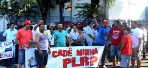 Read more about the article Audiência sobre a PLR da Cemig: unidade dos sindicatos fortalece a luta da categoria