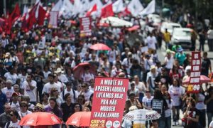 Read more about the article Rumo à greve geral, centrais convocam os trabalhadores para 1º de maio histórico