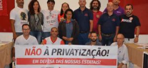 Read more about the article Governador vai tentar “modelo” tucano para privatizar, mas enfrentará o nosso “modelo”  de luta
