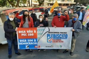 Read more about the article Vergonha: deputados governistas aprovam fim do plebiscito para vender Corsan, Banrisul e Procergs
