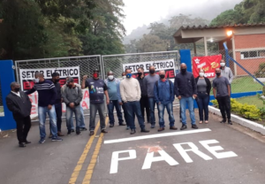 Read more about the article Trabalhadores da Eletrobras iniciaram greve de 72 horas nesta terça (15/6): em defesa da empresa