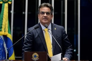 Read more about the article Exclusivo: demora envolvendo privatização da Eletrobras aterroriza Ciro Nogueira