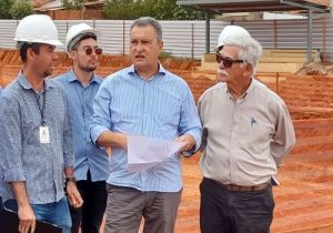 Read more about the article Governador Rui Costa ataca intenção do prefeito de Brumado em privatizar o saneamento do município