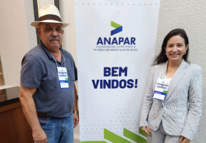 Read more about the article Presidente da FNU participa de eventos da Anapar e destaca importância da formação dos dirigentes em Previdência Complementar
