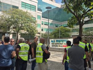 Leia mais sobre o artigo Sintergia-RJ convoca para novo ato em defesa dos direitos  dos trabalhadores da CET-Rio no dia 7 de agosto, às 10 horas